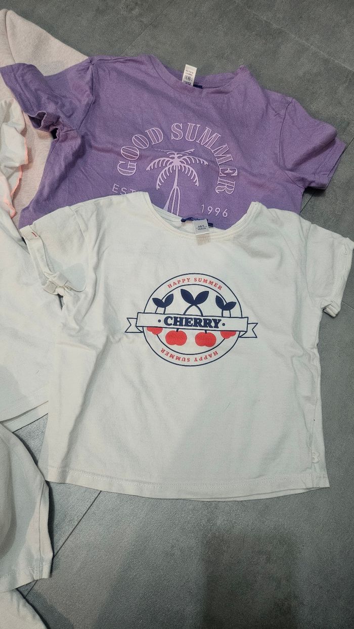 Lot vêtements fille 4 ans - photo numéro 3