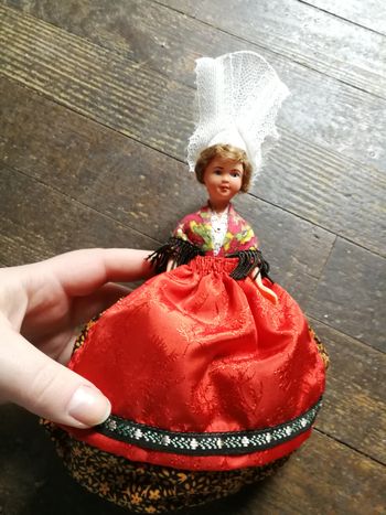 Poupée folklorique Caen N°160 neuve