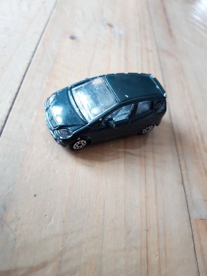 Voiture majorette Mercedes class A, N°216, ech 1/57 - photo numéro 3