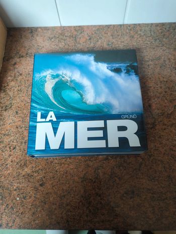 Livre '' la mer''