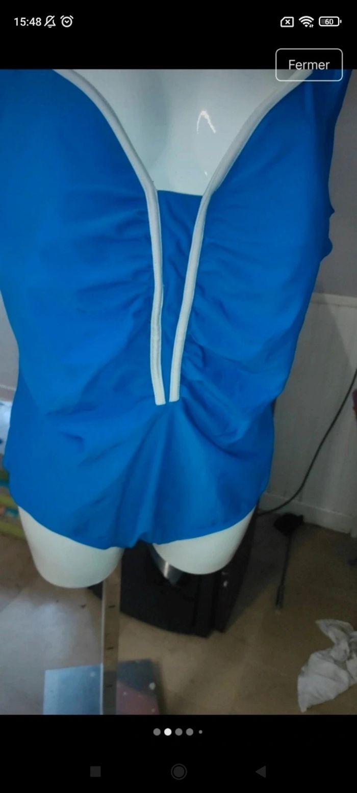 Très beau maillot de bain f16