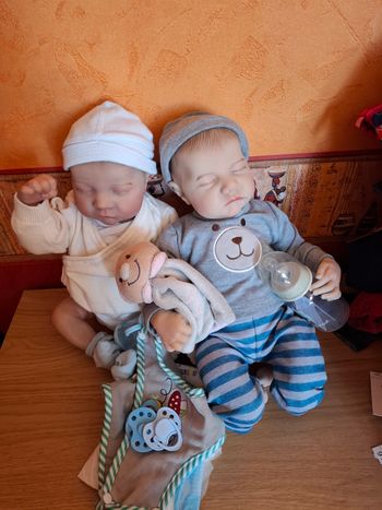 2 poupons reborn