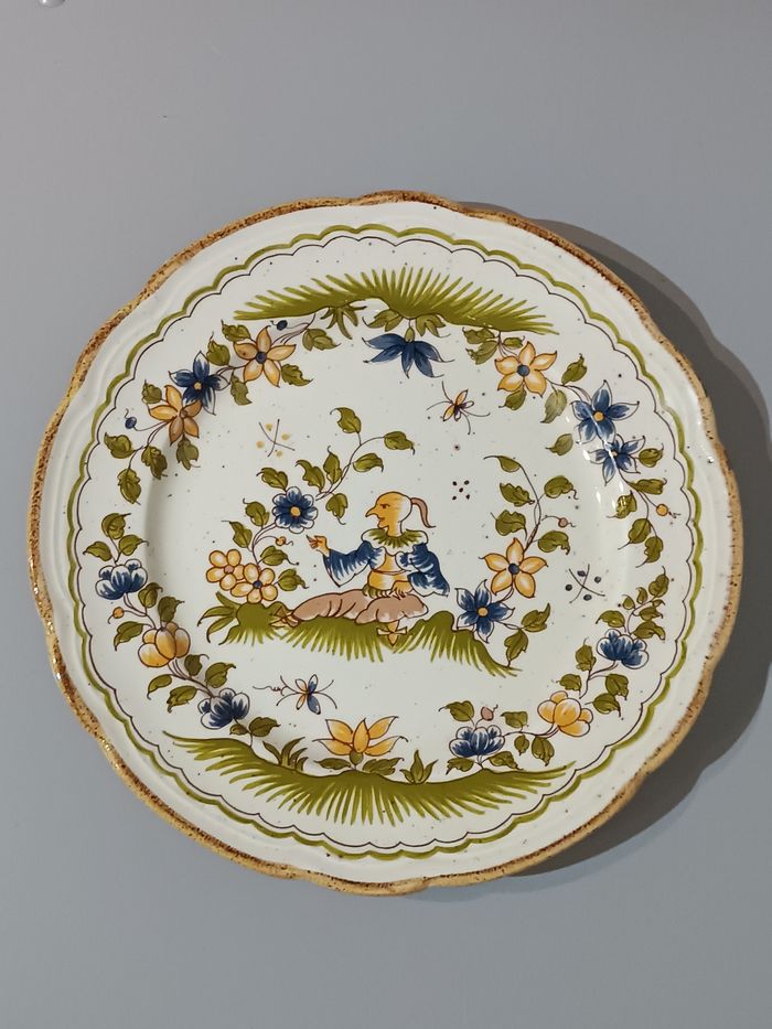 Assiette reproduction Vieux Moustiers - photo numéro 3