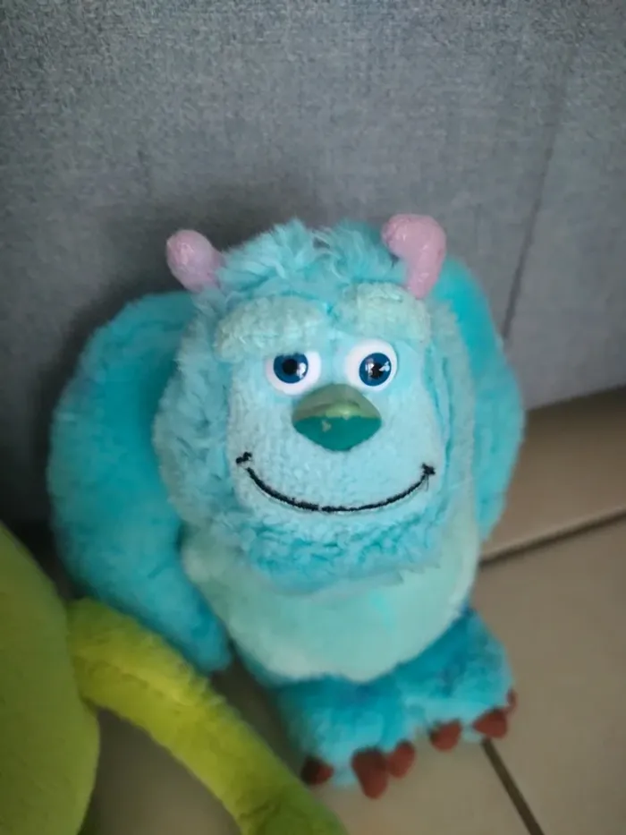Lot de 3 Peluches monstres et compagnie 2 Sully et 1 Bob - photo numéro 4