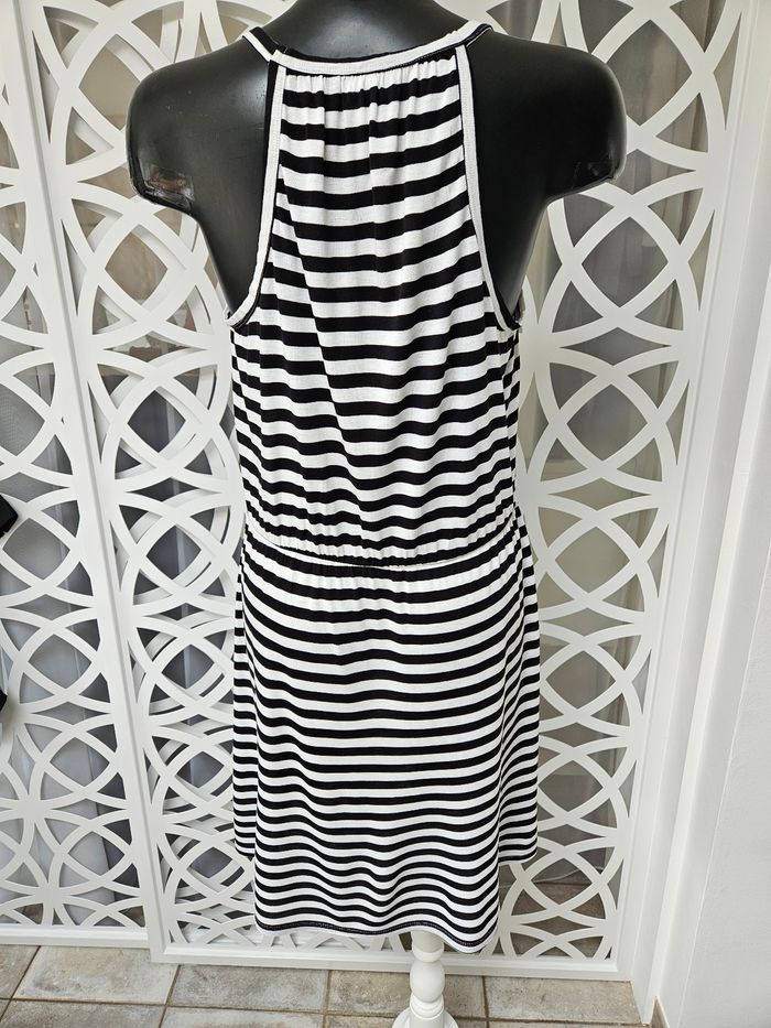 Robe d'été légère H&M – Rayures Marinières taille M - photo numéro 3