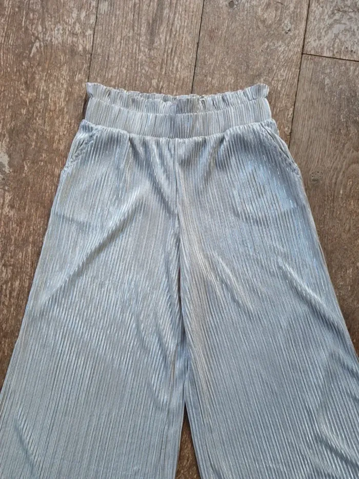 Pantalon doré 7 ans - photo numéro 2