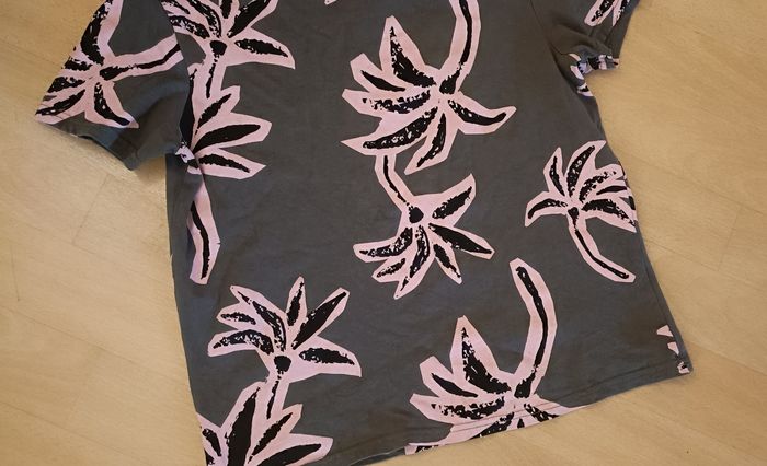 T-shirt garçon taille 10 ans - photo numéro 2