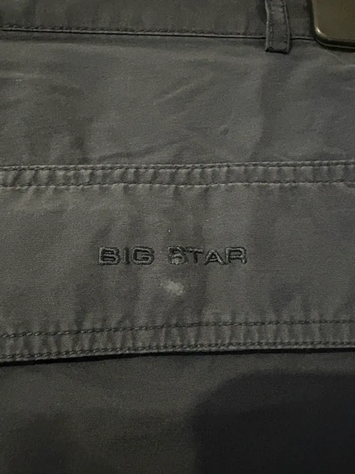 Short court bleu - photo numéro 6