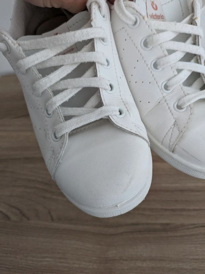 Basket sneakers en cuir blanc Victoria pointure 34 - photo numéro 3