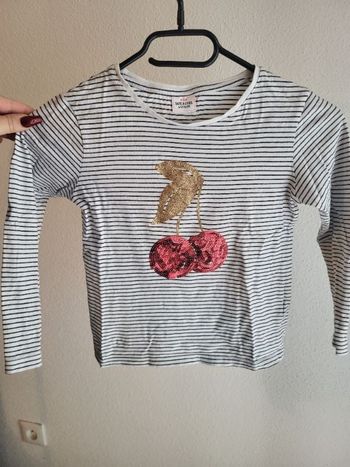 Pull leger sequin
