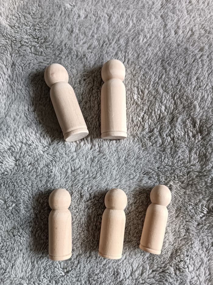 Figurine en bois - photo numéro 2
