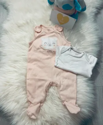 3 mois - Ensemble salopette et body