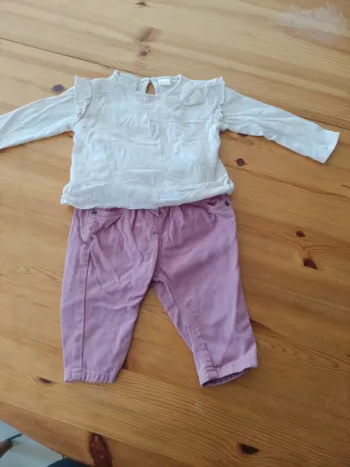Ensemble lila