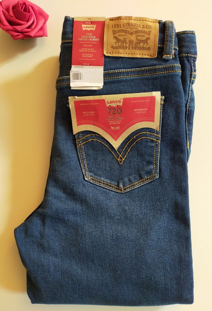 Levi's Jean 720 Taille haute Skinny 14 ans