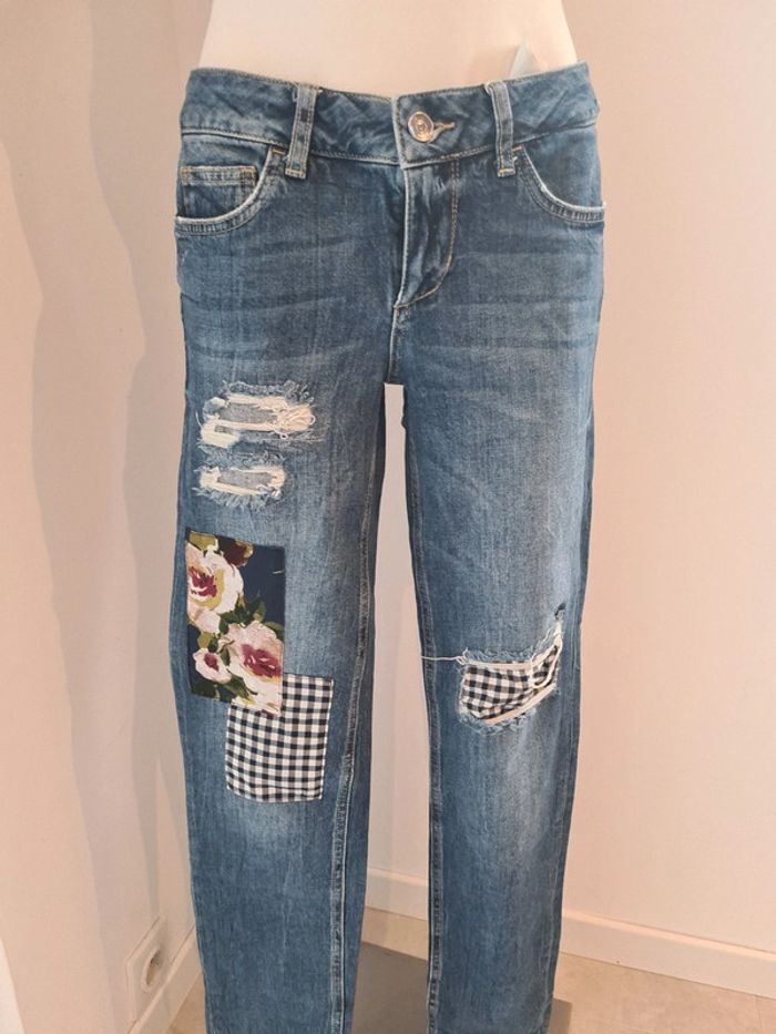 Jeans troué taille 27 soit 36-38 - photo numéro 2