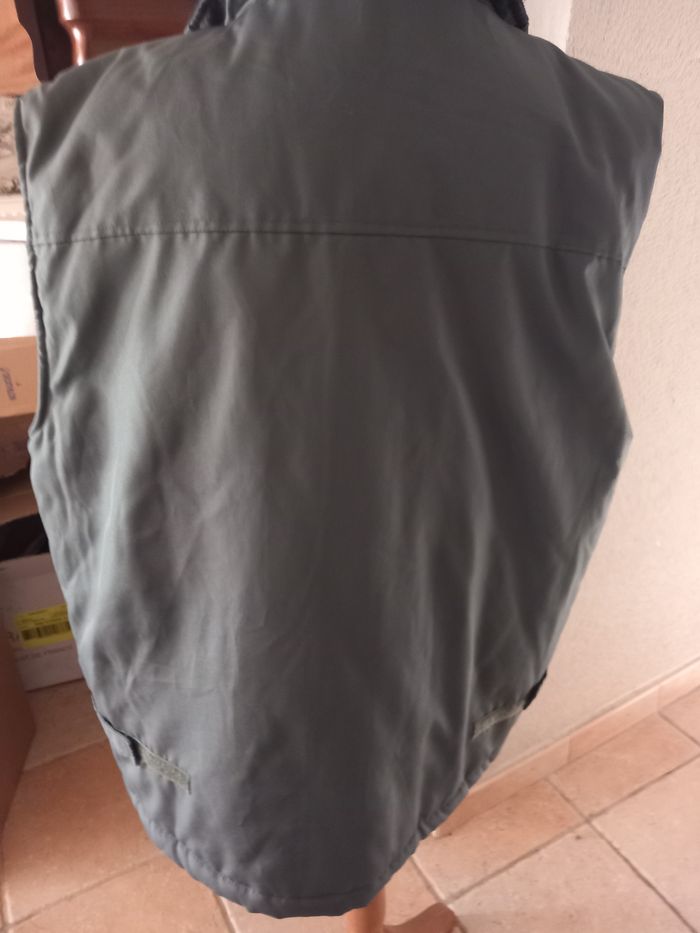 Veste sans manches - photo numéro 5