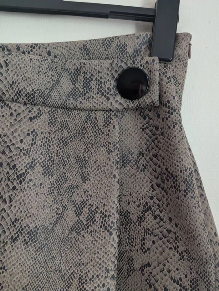 Jupe short femme - photo numéro 3