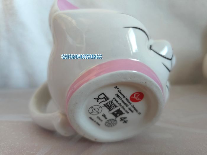 Tasse / Mug / Cup Disney Les Aristochats Marie The Aristocats - photo numéro 7