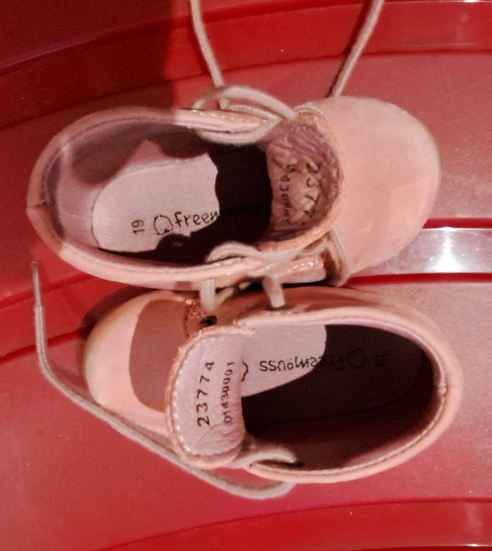 Chaussures bébé - photo numéro 4