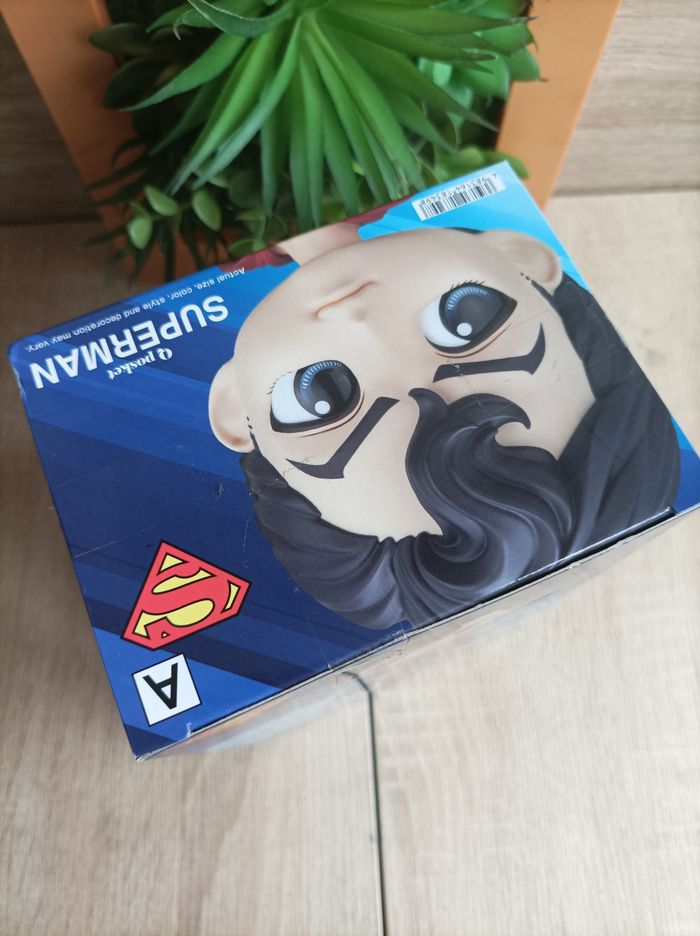 Figurine Superman DC comics Banpresto qposket Bandai - photo numéro 4