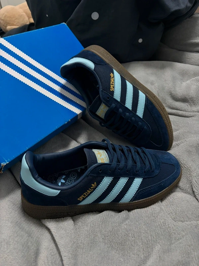 Adidas Handball spezial Bleu Foncé 42 - photo numéro 2