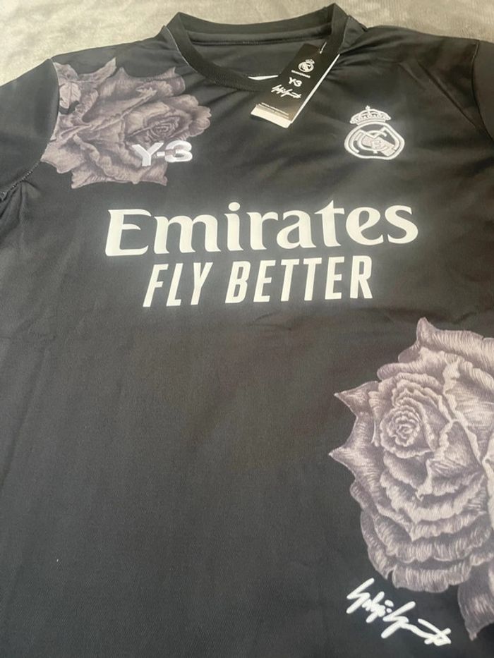 Maillot concept foot Real Madrid noir édition Roses taille M - photo numéro 4