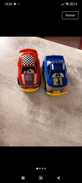 Lot de 2 voitures Chicco turbo touch crash 