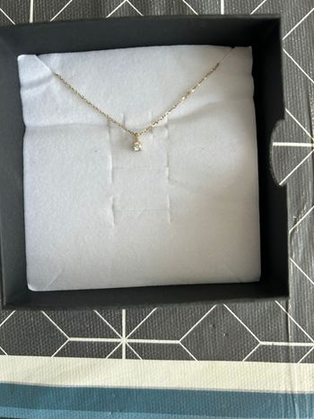 Collier or jaune diamant