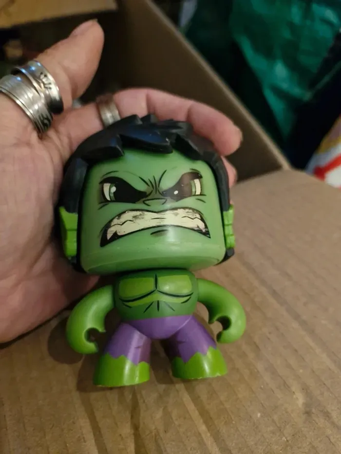 Figurine hulk - photo numéro 2