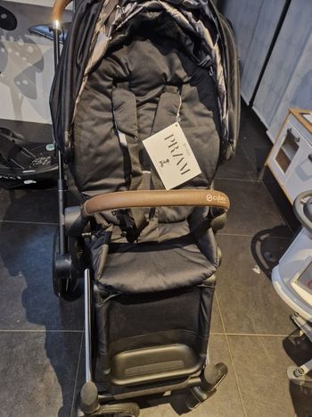 Poussette  Cybex priam Gold luxueuse