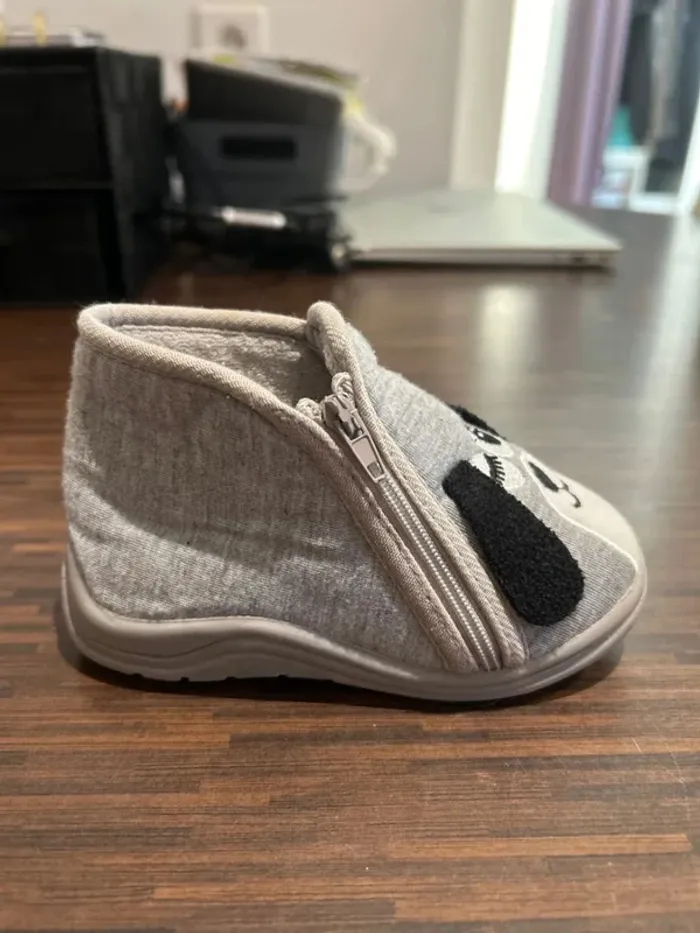 Chaussons zippés enfant garcon gris motif chien taille 22 - photo numéro 8