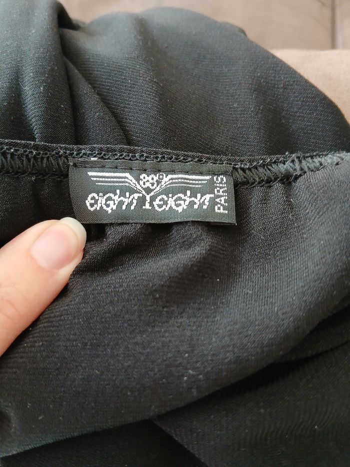 Robe dos nu - photo numéro 3