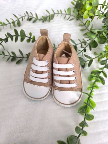 Chaussures bébé 3/6 mois
