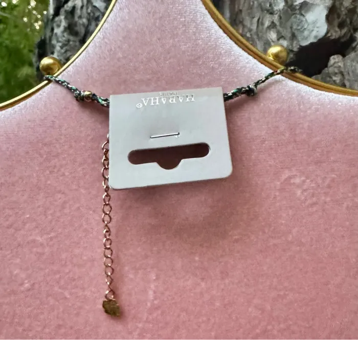 Collier cordons tressés habaha Paris  perles naturelles poisson corne trèfle grigri cœur - photo numéro 4