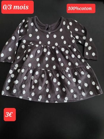 Robe avec des ronds 3 mois