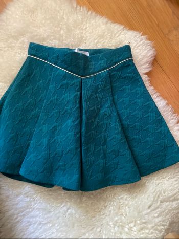 Jupe, tartine et chocolat, six ans