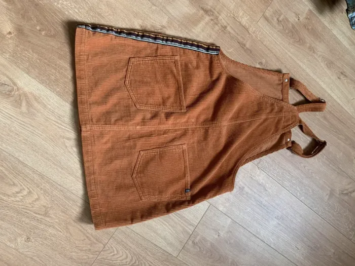 Robe à bretelles en velours Teddy Smith taille L en très bon état - photo numéro 4
