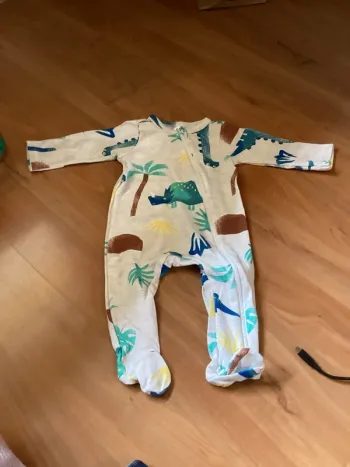 Pyjama léger taille 3-6mois
