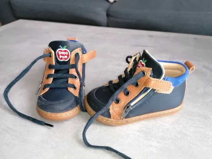 Chaussures Taille 21 - photo numéro 2