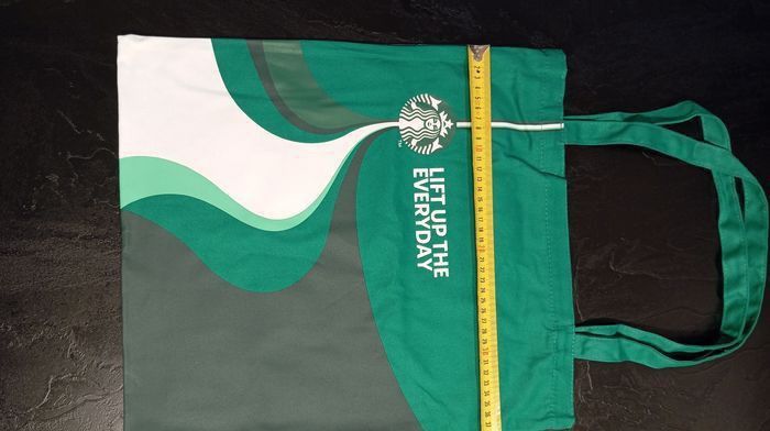 Cadeaux Noël  lot 2: sacs Starbucks - photo numéro 3