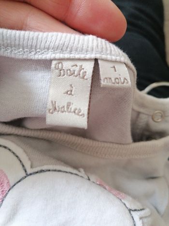 T shirt gris manches longues 1 mois