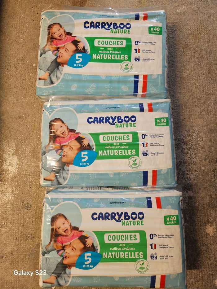 3 paquets de couches carryboo taille 5