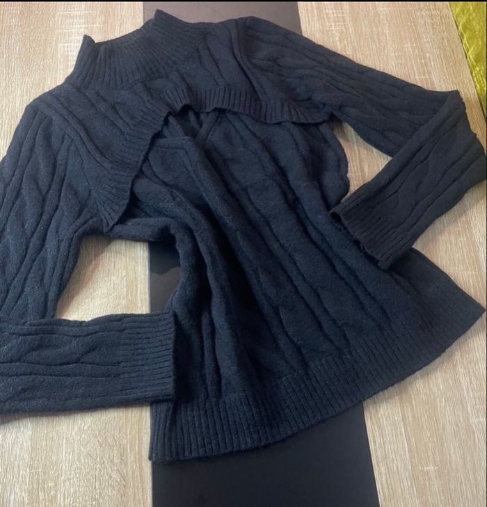 Pull noire gg luxe - photo numéro 2