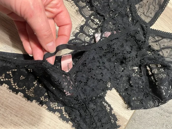 Lot nuisette brassière dentelle taille S - photo numéro 9