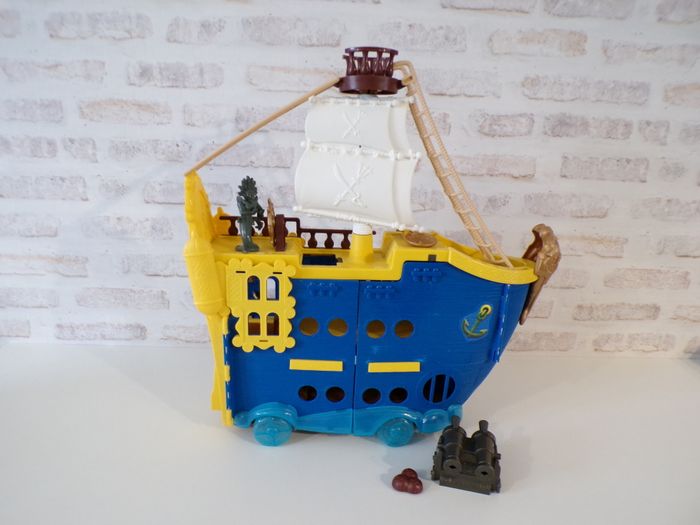 Bateau Jake et le Pirates - Le Puissant Colosse