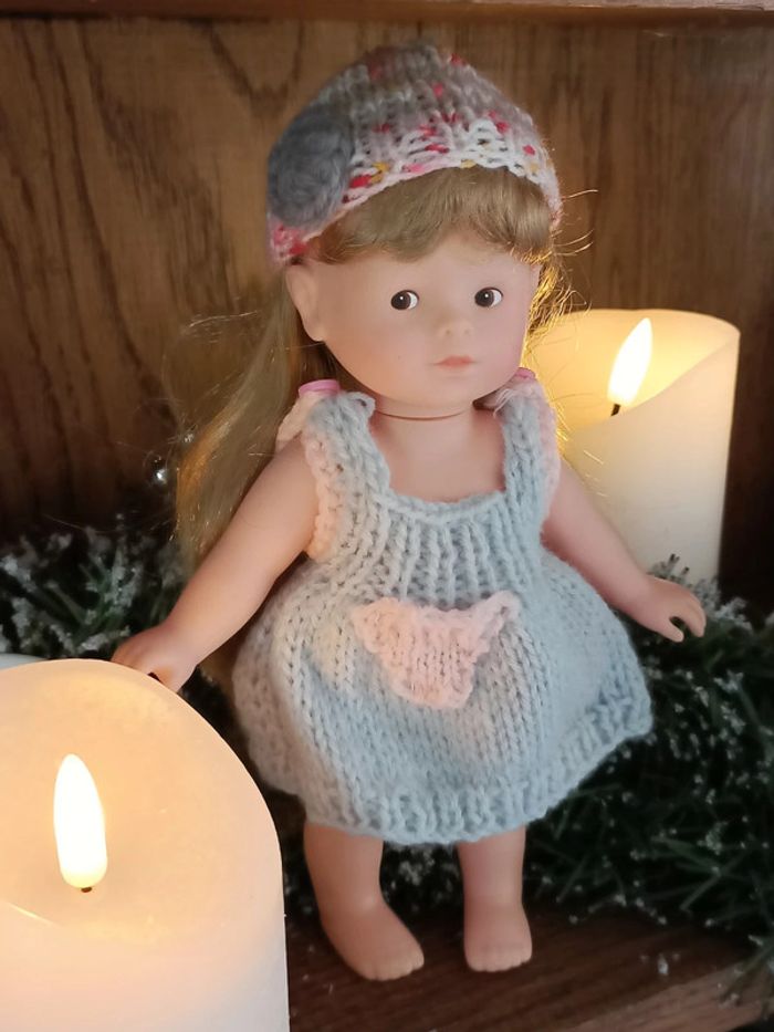 Tenue pour poupée mini corolline