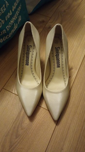 Escarpins cuir blanc 