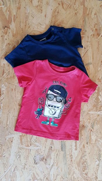 2 t shirts rouge bleu