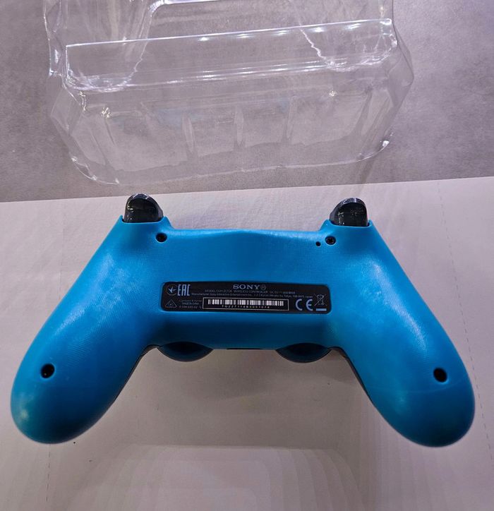 Manette PS4 édition Bleu crystal - photo numéro 4