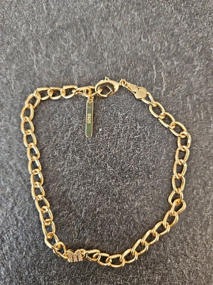 Bracelet doré acier inoxydable initial M neuf - photo numéro 3